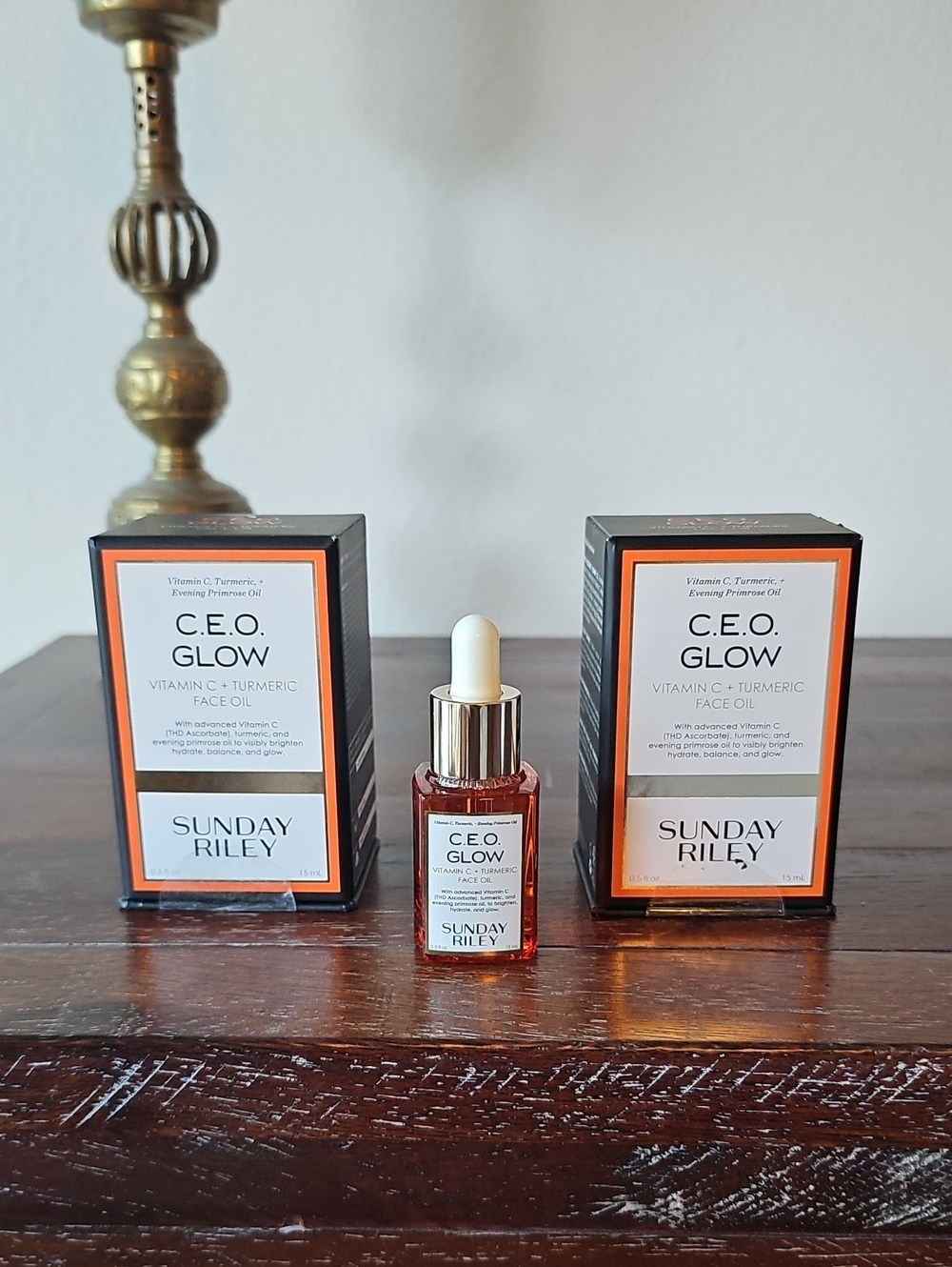 ●●SUNDAY REILEY C.E.O GLOW SERUM 0.5 FL OZ NIB●●